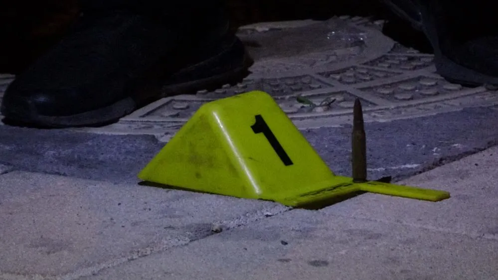 Kalaşnikof Mermisi Polisi Alarma Geçirdi