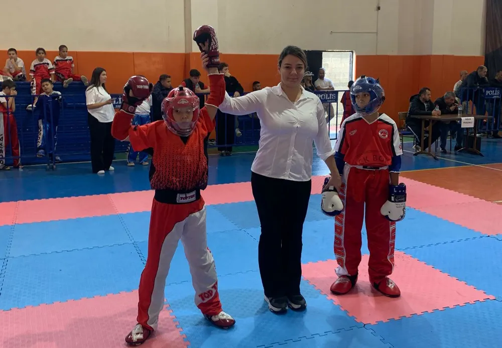 Ayyıldızım Spor Kulübü Başarılarına Bir Yenisini Daha Ekledi