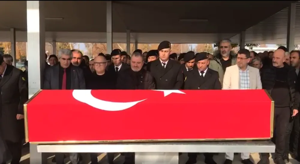Emekli Askeri Personel Çetin Apohan Askeri Törenle Defnedildi