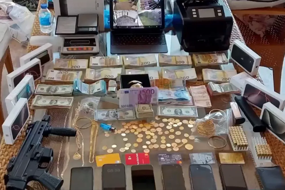 Dolandırıcılık Çetelerine Operasyon: 47 İlde 181 Tutuklama