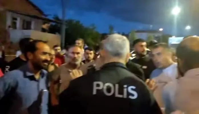 Malatya’da Kaza Sonrası Vatandaşlar Yolu Ulaşıma Kapattı