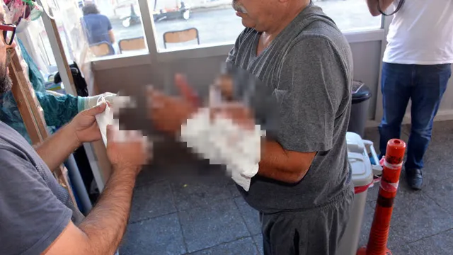 Gelenek Yine Bozulmadı: Acemi Kasaplar Hastaneye Koştu