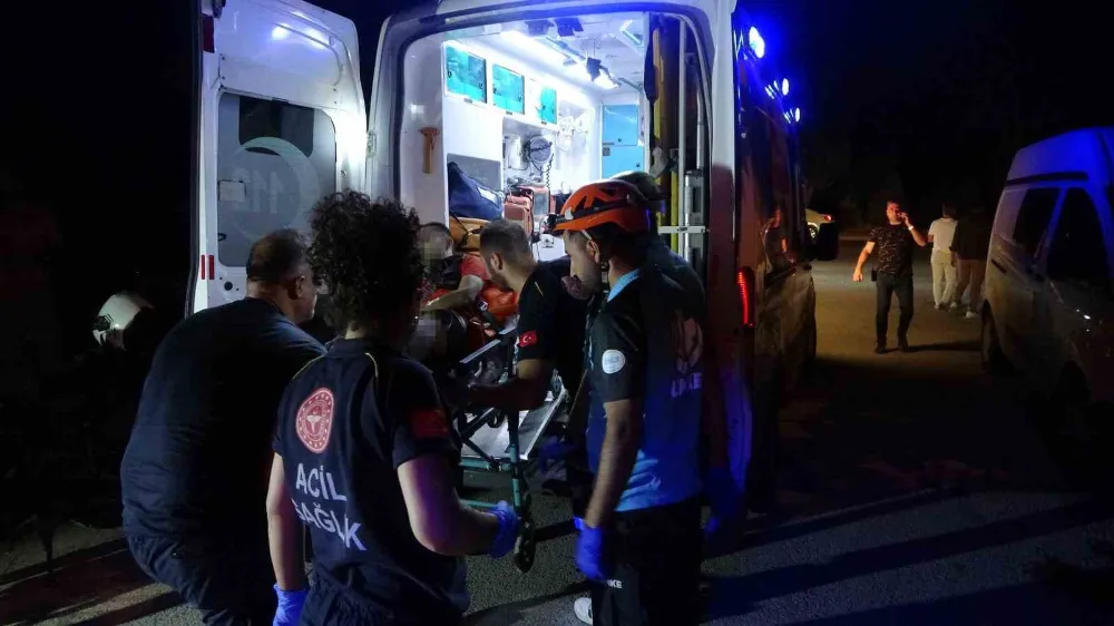 Sözlü Tartışma Bıçaklı Kavgaya Dönüştü: 4 Yaralı, 8 Gözaltı