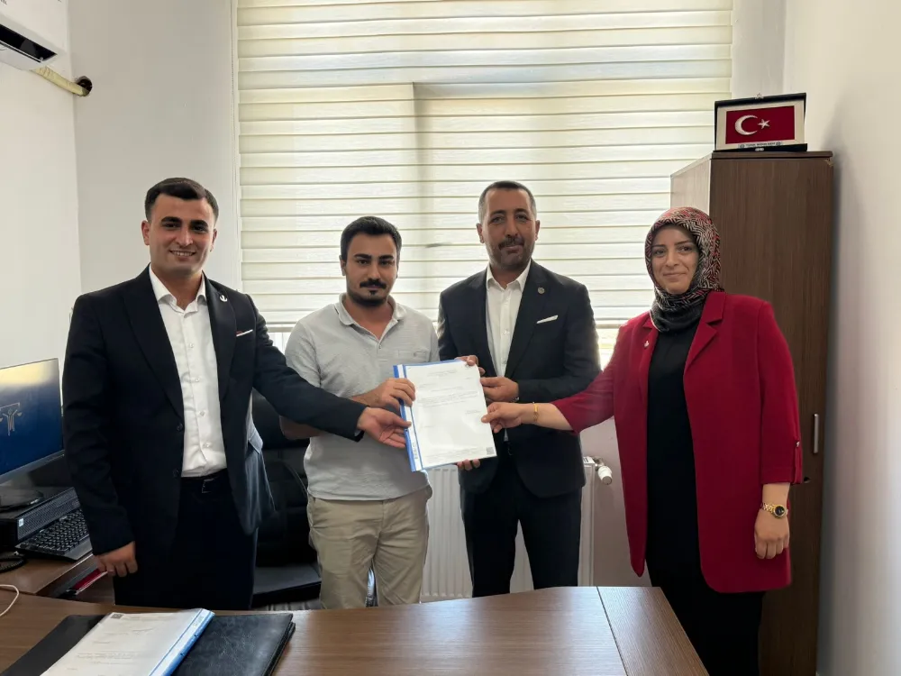 Başkan Kılıç, Mazbatasını Teslim Aldı