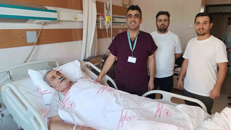 Batman Eğitim ve Araştırma Hastanesi’nde ilk kez uygulanan yapay mesane ameliyatı hastaya şifa oldu
